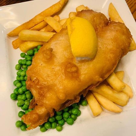 The Thistle Inn Cumnock Eksteriør bilde